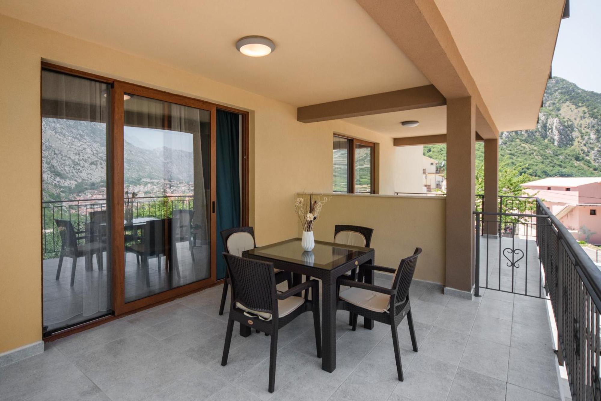 Kasi Apartments Kotor Extérieur photo